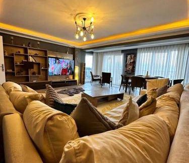 Canakkale Apartment | 170 m² Apartment ∙ 3 bedrooms ∙ 6 guests