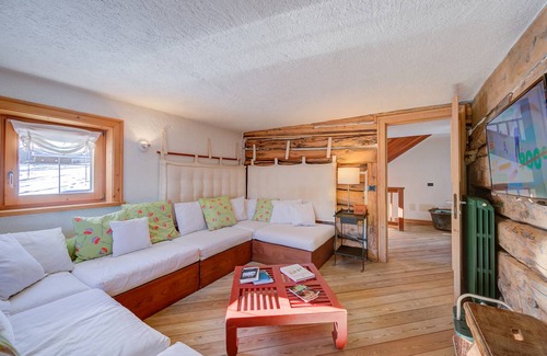 Livigno Ski Chalet | 170 m² Chalet ∙ 4 bedrooms ∙ 8 guests