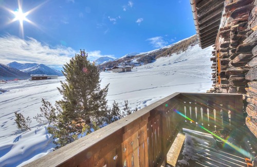 Livigno Ski Chalet | 170 m² Chalet ∙ 4 bedrooms ∙ 8 guests