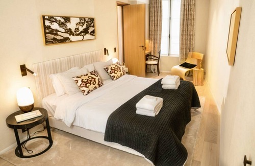 Saint-Thomas-d'Aquin Apartment | 170 m² Apartment ∙ 3 bedrooms ∙ 6 guests