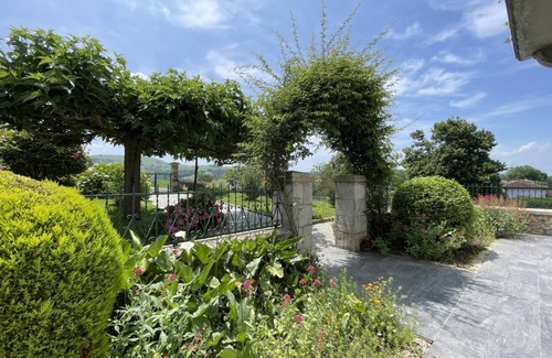 Suhescun House | 170 m² Gîte ∙ 5 bedrooms ∙ 9 guests