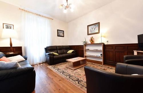Suhescun House | 170 m² Gîte ∙ 5 bedrooms ∙ 9 guests