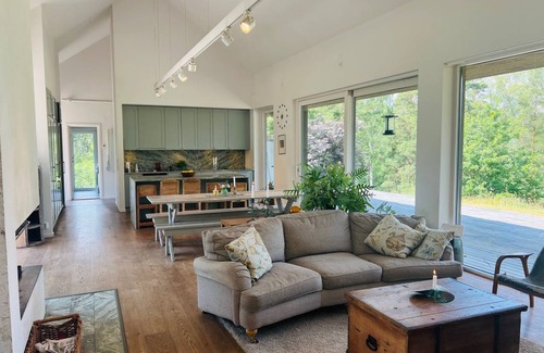 Ingaro House | 170 m² House ∙ 4 bedrooms ∙ 7 guests