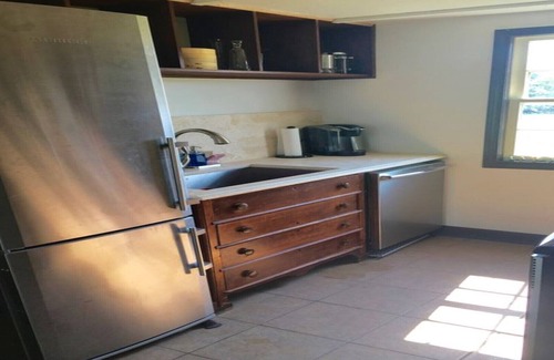 Cobham Cottage | 1700"s Summer Kitchen Cottage #147 Pool & Spa