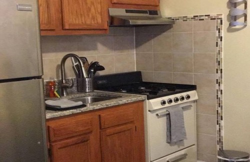Union City Apartment | 1721 1A · City Chic Studio/Parking Available - 20 min to NYC