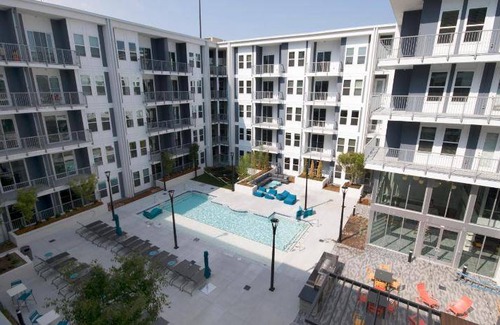 Brookwood Apartment | 177 m² Apartment ∙ 3 bedrooms ∙ 10 guests