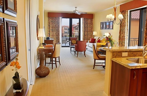 Royal Harbor Hotel | 177 m² Hotel ∙ 3 bedrooms ∙ 127 guests