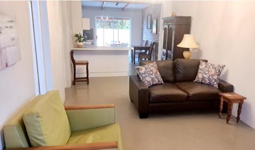 Oudtshoorn Apartment | 177 on Church