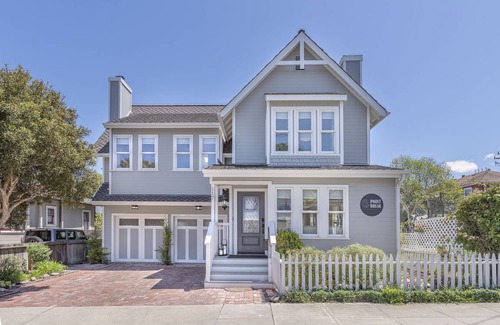 Pacific Grove House | 178 m² House ∙ 3 bedrooms ∙ 6 guests