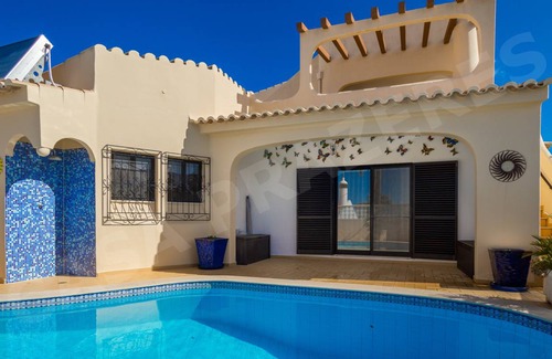 Carvoeiro Villa | 178 m² Villa ∙ 4 bedrooms ∙ 8 guests