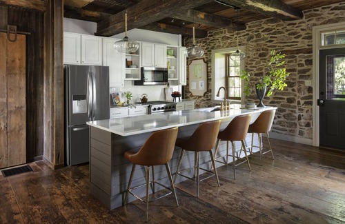 Columbia House | 1793 Former Distillery: Vintage + Modern