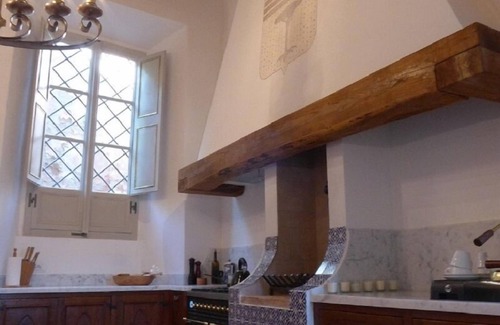 Cardoso House | 17th C Tuscan Villa With Mountain Views