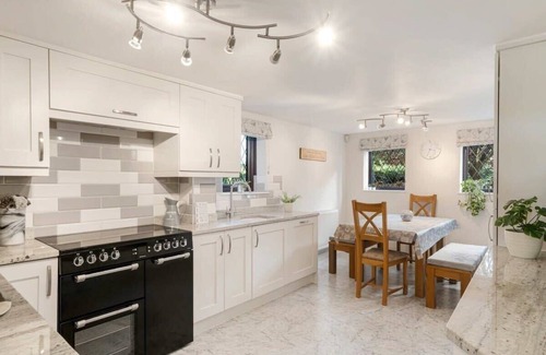 Clyst St Mary House | 17th Century Cottage, Large Garden & Gym