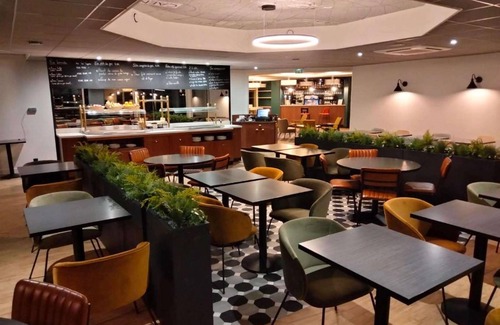 La Pierre-Heuze Hotel | 18 m² Hotel ∙ 4 guests