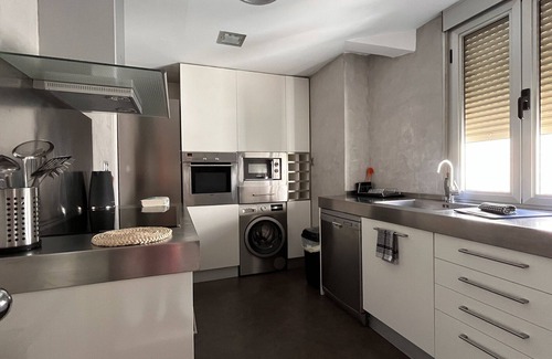Zaragoza Old Town Apartment | 18 Major Towers Historic Center
