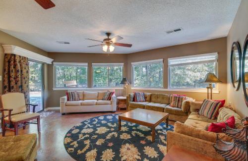 Southaven House | 18 Mi to Dtwn Memphis Oasis on 8 Acres!