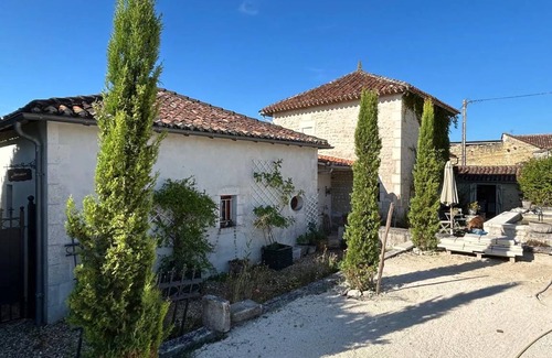 Champagne-et-Fontaine House | 180 m² House ∙ 3 bedrooms ∙ 6 guests