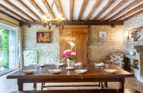 Vessey Other | 180 m² Accommodation ∙ 4 bedrooms ∙ 8 guests