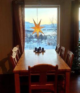 Liland Apartment | 180 m² Apartment ∙ 3 bedrooms ∙ 9 guests