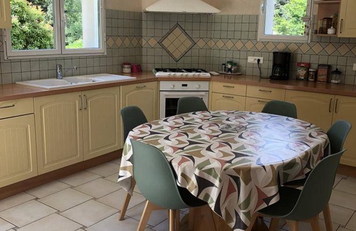 Chameyrat House | 180 m² Gîte ∙ 3 bedrooms ∙ 6 guests