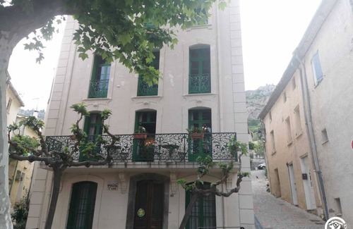 Tautavel House | 180 m² Gîte ∙ 5 bedrooms ∙ 10 guests