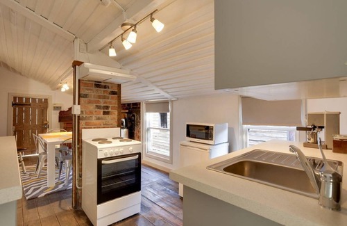 Bothwell House | 180 m² House ∙ 4 bedrooms ∙ 12 guests