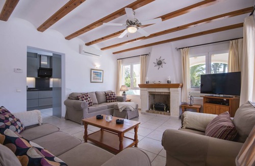 Costa Nova Villa | 180 m² Villa ∙ 3 bedrooms ∙ 6 guests