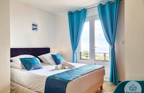 Les Avirons Villa | 180 m² Villa ∙ 3 bedrooms ∙ 8 guests