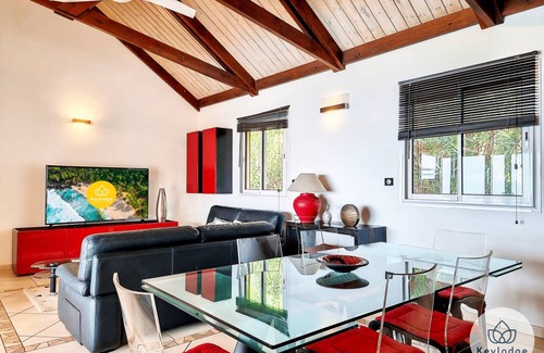 Les Avirons Villa | 180 m² Villa ∙ 3 bedrooms ∙ 8 guests