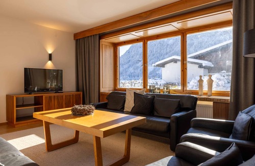 Schruns Apartment | 182 m² Apartment ∙ 6 bedrooms ∙ 12 guests