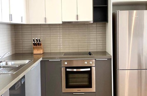 Brighton Apartment | 183 m² Serviced apartment ∙ 3 bedrooms ∙ 10 guests