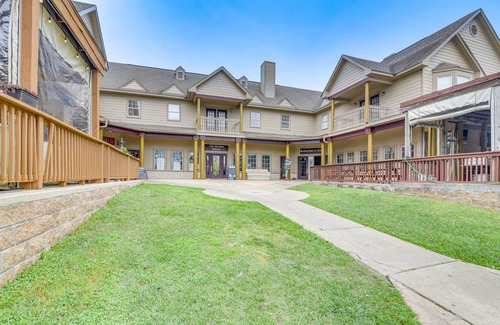 Clear Lake Shores Apartment | 185 m² Apartment ∙ 3 bedrooms ∙ 6 guests