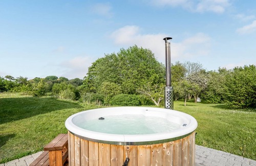 Sonder Stenderup House | 185 m² Farmhouse ∙ 4 bedrooms ∙ 8 guests