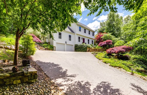 Old Mystic House | 185 m² House ∙ 3 bedrooms ∙ 6 guests
