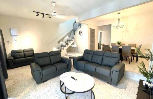 Subang Jaya House | 186 m² House ∙ 4 bedrooms ∙ 10 guests