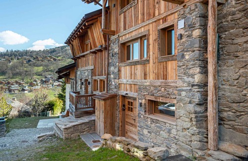 Le Raffort Ski Chalet | 187 m² Chalet ∙ 5 bedrooms ∙ 10 guests