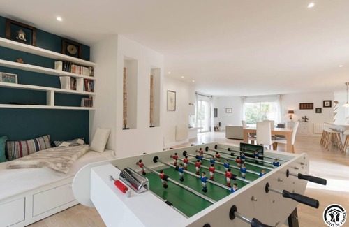 Aussonne House | 187 m² Gîte ∙ 4 bedrooms ∙ 8 guests