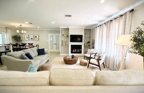 Jupiter Farms House | 187 m² House ∙ 3 bedrooms ∙ 12 guests