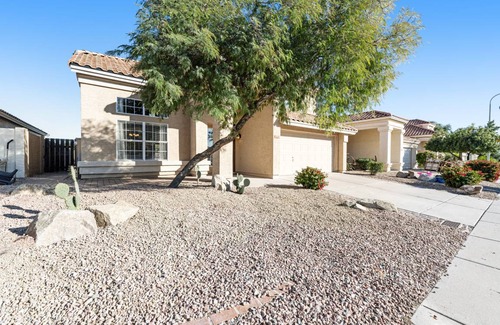 Foothills House | 189 m² House ∙ 3 bedrooms ∙ 8 guests