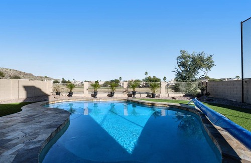 Foothills House | 189 m² House ∙ 3 bedrooms ∙ 8 guests