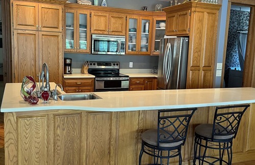 Washington House | 1895 Grand Victorian Lady 4 Bedrooms 3 Baths Lush Gardens Pet Friendly Gorgeous!