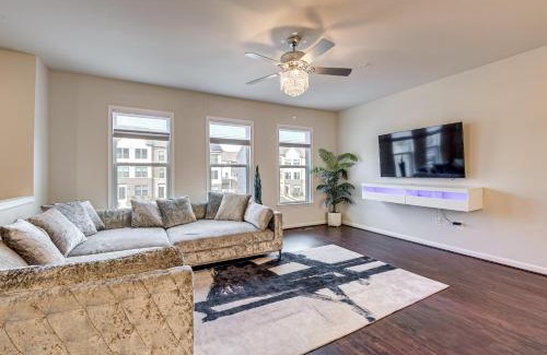 Fort Meade House | 19 Mi to Baltimore Townhome in Maryland City