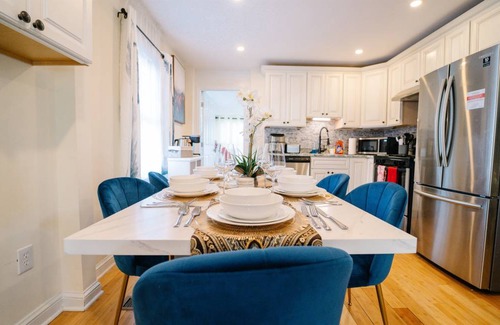 Falls Church House | 191 m² House ∙ 5 bedrooms ∙ 20 guests