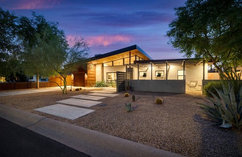 Peaceful Valley House | 192 m² House ∙ 3 bedrooms ∙ 10 guests