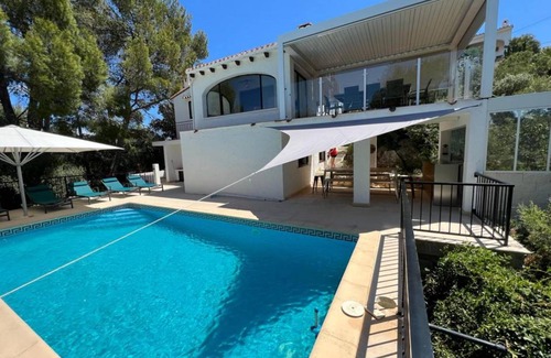 Orba Villa | 193 m² Villa ∙ 4 bedrooms ∙ 8 guests