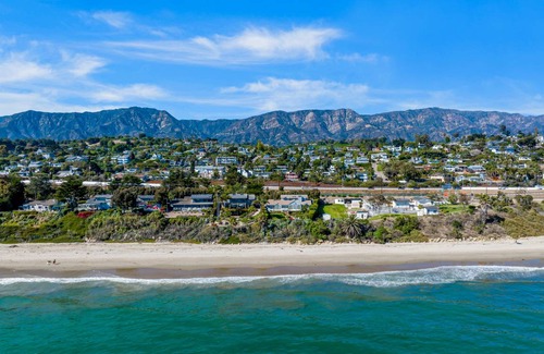 Santa Barbara House | 194 m² House ∙ 3 bedrooms ∙ 6 guests