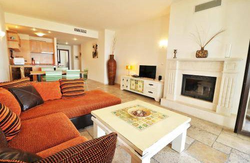 Topola Apartment | 195 m² Apartment ∙ 3 bedrooms ∙ 7 guests