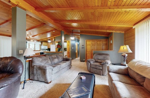 Nekoosa House | 195 m² House ∙ 3 bedrooms ∙ 6 guests