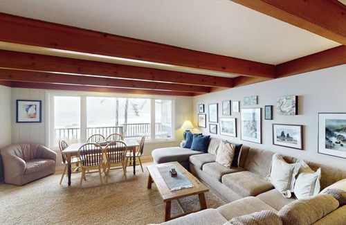 Seaside House | 195 m² House ∙ 4 bedrooms ∙ 9 guests