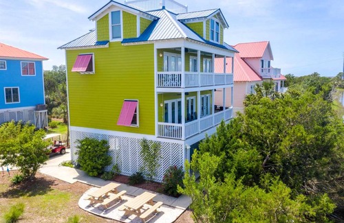 Oceanmarsh Subdivision House | 197 m² House ∙ 4 bedrooms ∙ 8 guests
